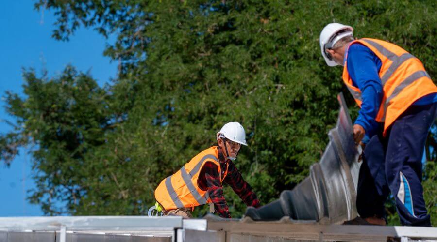 Professional residential roofers in Missouri Valley, IA